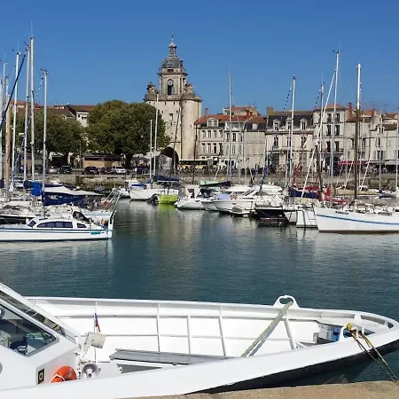 Attractive With Swimming Pool In Les Forges *