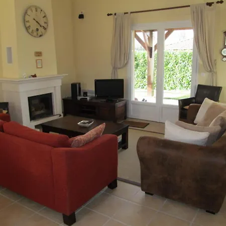 In With Golf Access Les Forges (Deux-Sevres)