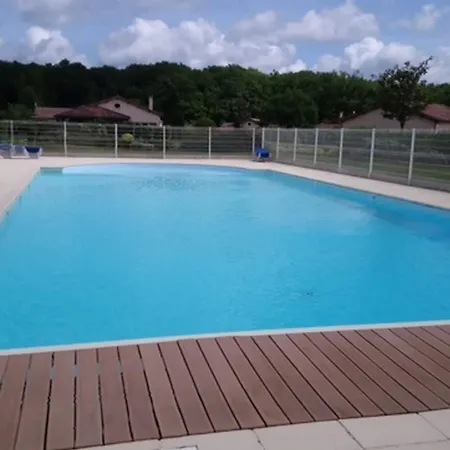 In With Golf Access Vila *